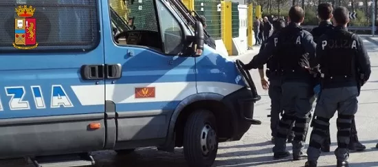 tifoso daspo polizia avellino tifosi