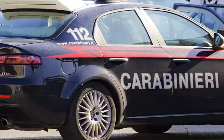 Masucci 47enne Montoro bilance carabinieri cervinara assegni rubati castagne melito carabinieri maresciallo