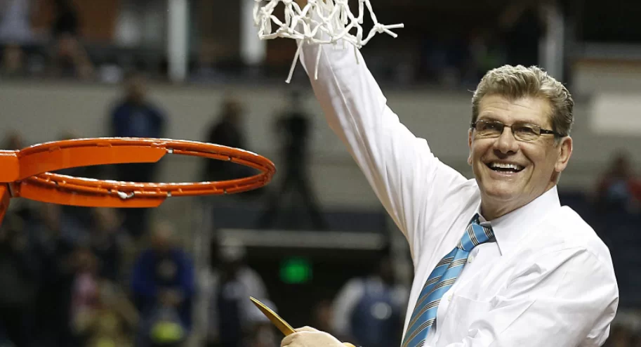 geno auriemma irpino montella basket femminile