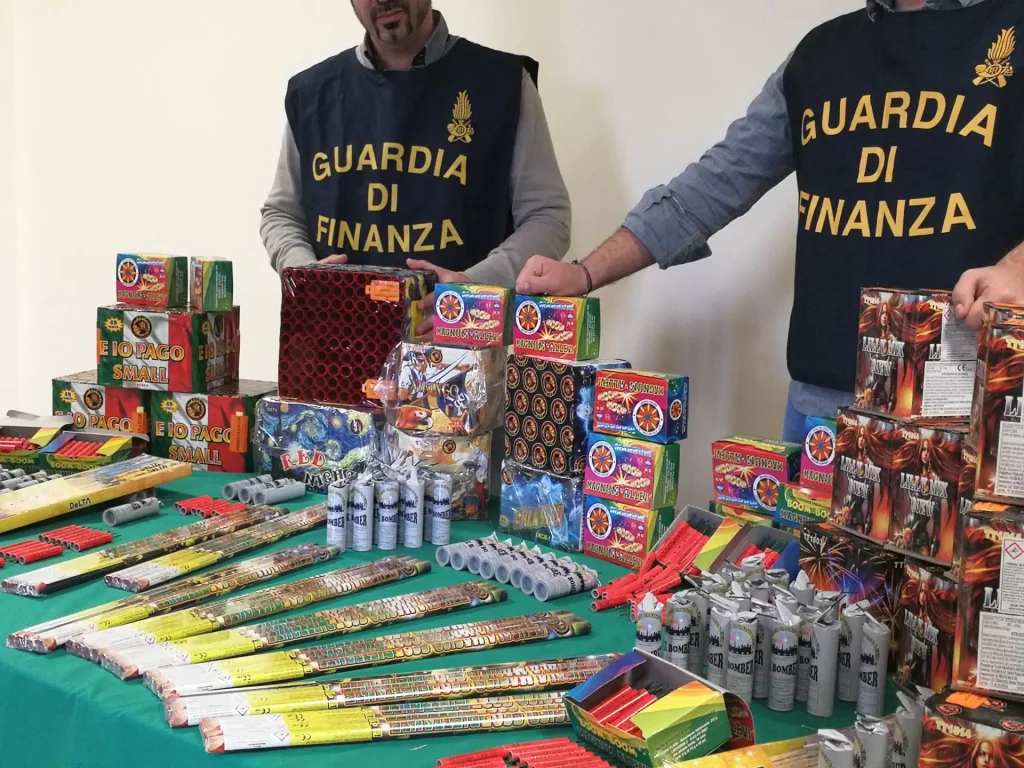 Arzano-Torre del Greco-Botti illegali-Guardia di Finanza-Sequestri