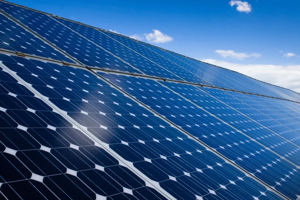 Napoli-Comune-di-Napoli-Scuole-Impianto-fotovoltaico-Energie-rinnovabili