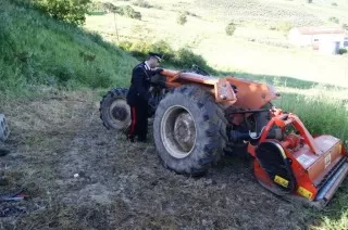 Uomo schiacciato trattore Benevento