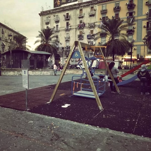 nonni Noemi piazza Nazionale Napoli