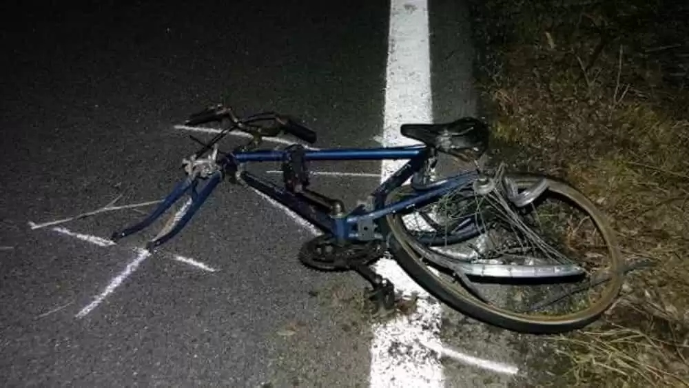 incidente-riardo-ciclista-investito-auto