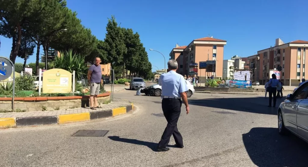 incidente-maddaloni-fiat-punto