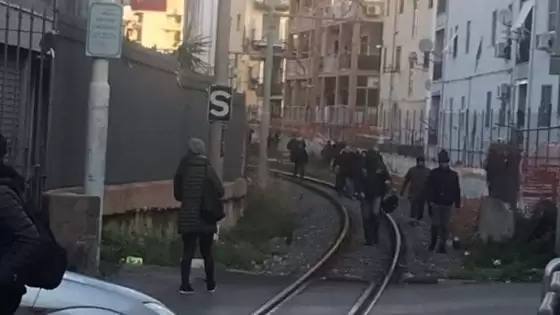 treno-circumvesuviana-bloccato-castellammare