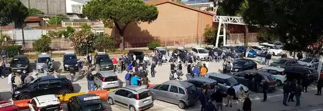 napoli-protesta-autoscuole-motorizzazione-22-maggio