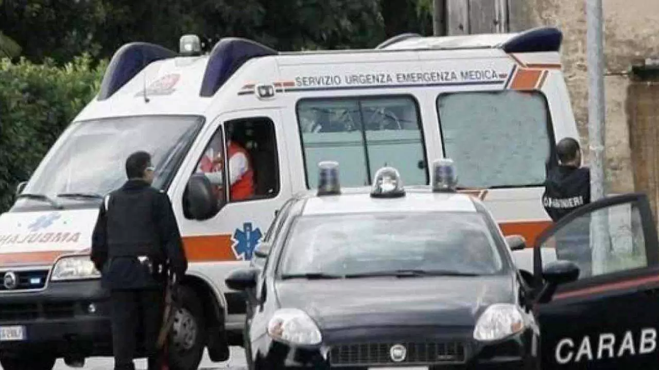 palma-campania-ragazza-morta-casa