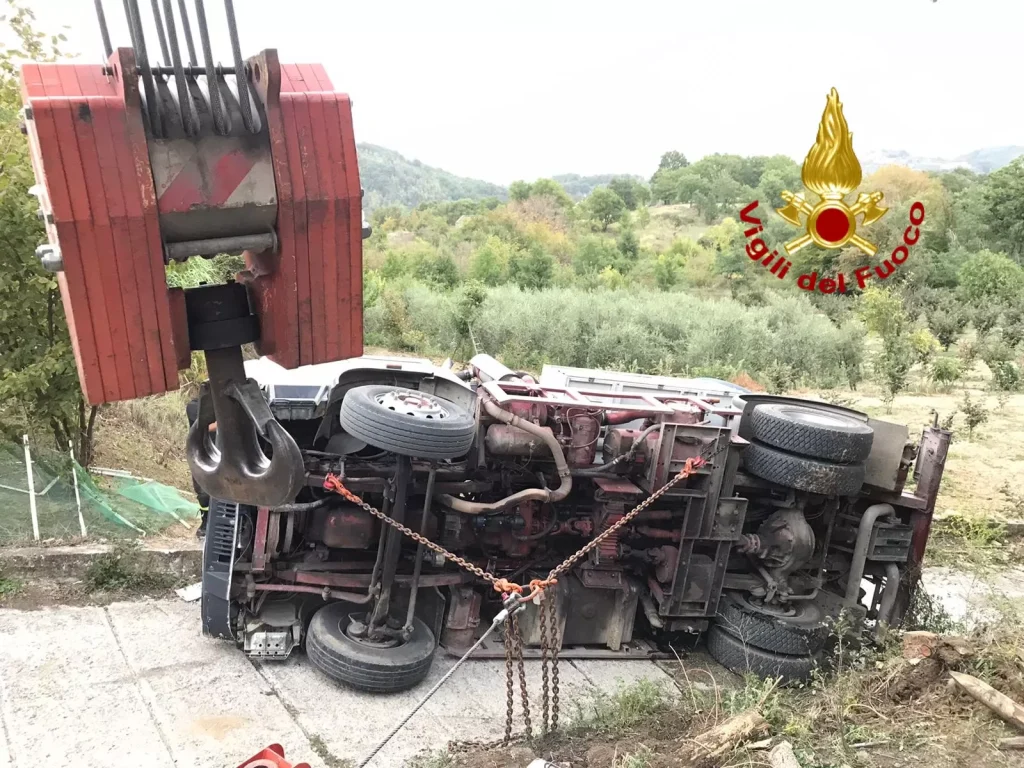 incidente-autocisterna-montefredane