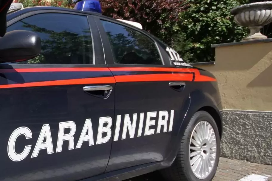 casandrino-minaccia-esplodere-bombola-gas-arrestato