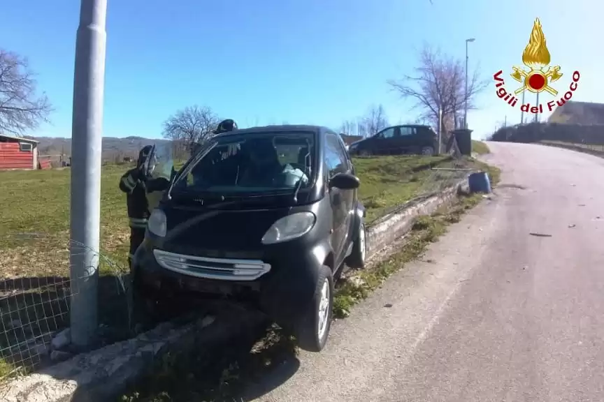 grave-incidente-stradale-pratola-serra-3-marzo