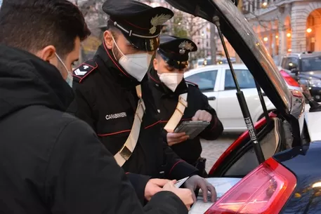 napoli-parcheggiatori-abusivi-reddito-cittadinanza-revoca