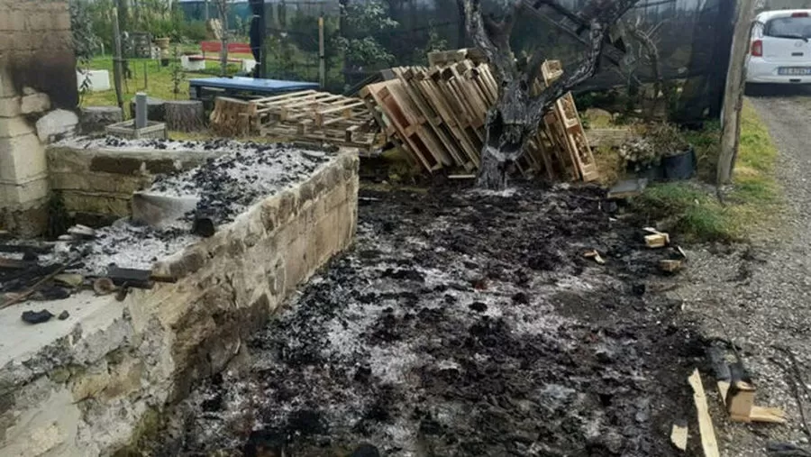 incendio-brusciano-parco-vita