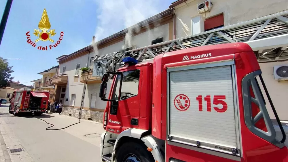 san-prisco-scoppia-canna-fumaria-incendio-fratello-sindaco