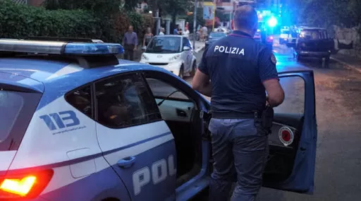 inseguimento-napoli-scappa-alt-polizia-arrestato-26-aprile