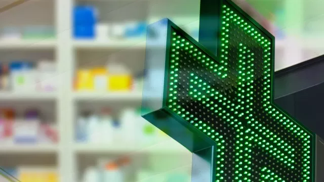 vaccino-covid-farmacie-napoli-pronte-somministrazioni