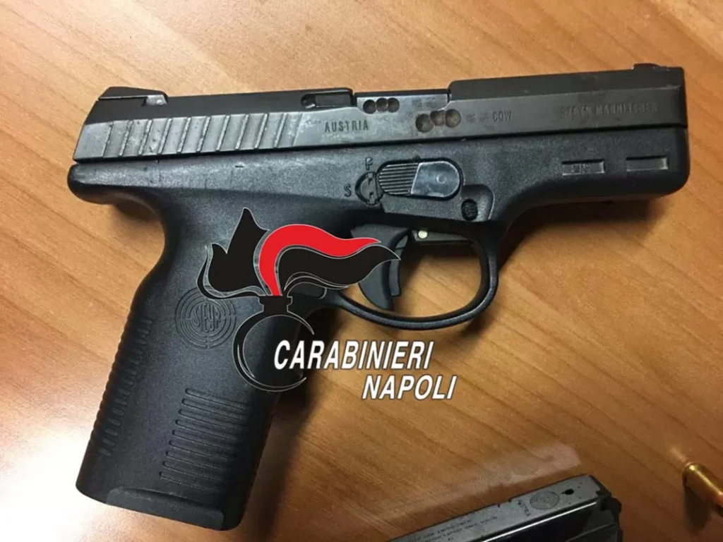 inseguimento-bacoli-arrestato-pistola-chi-e-nome