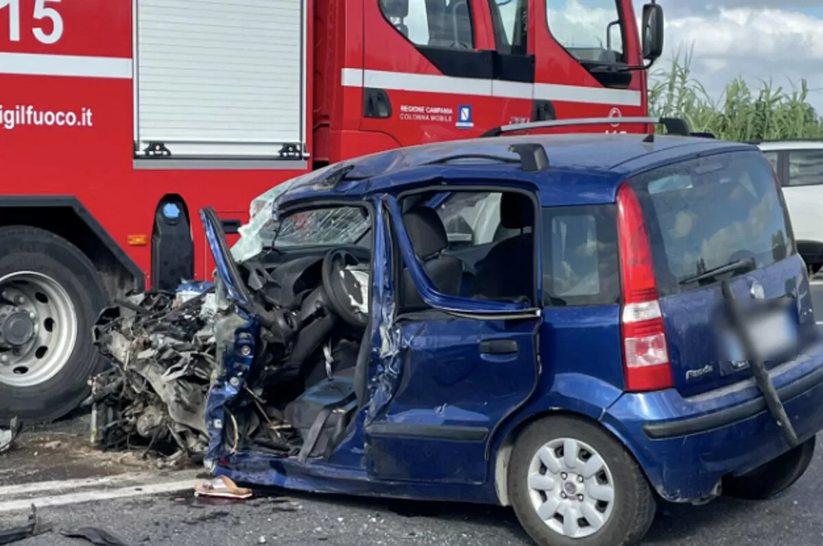 incidente-domiziana-ospedale-bambino-parete-come-sta-nonna-morta