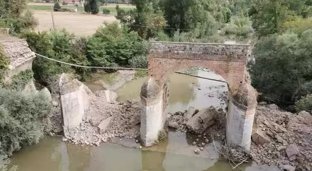 benevento-crolla-antico-ponte-fiume-calore