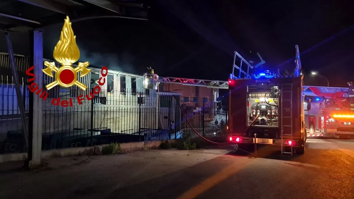 incendio-pietradefusi-cosa-successo