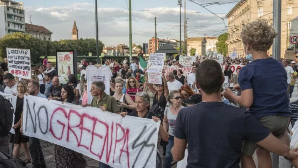 proteste-contro-green-pass-torino-roma-milano