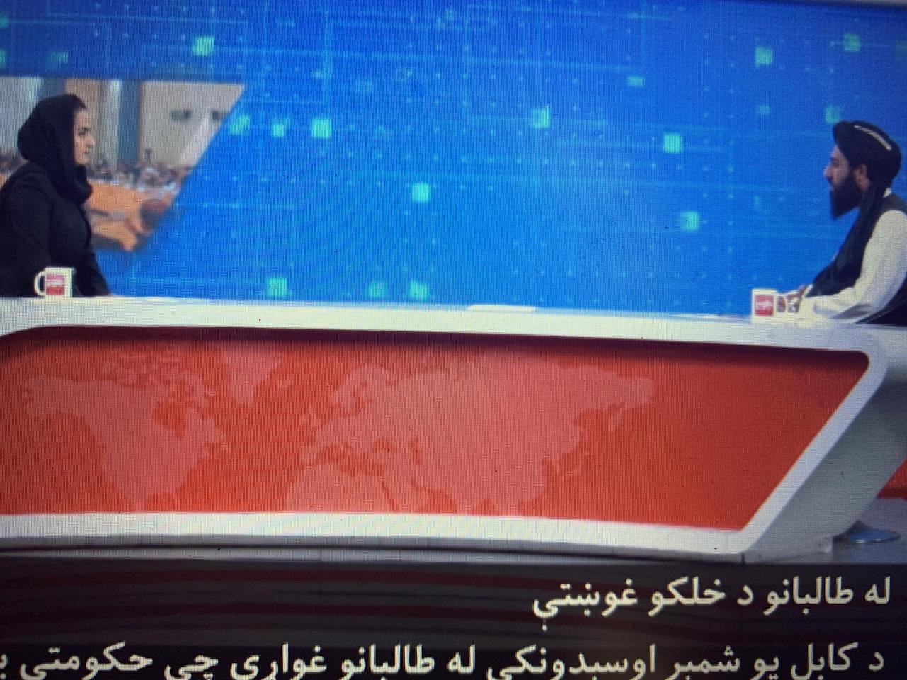 afghanistan-donne-tornano-tv-conduttrice