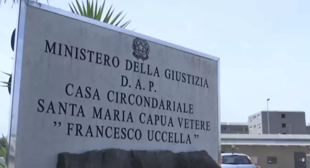 santa-maria-capua-vetere-accoltella-autistico-resta-carcere