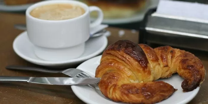 Caserta-dopo-omicidio-bar-della-movida-chiusi-notte-vietata-colazione