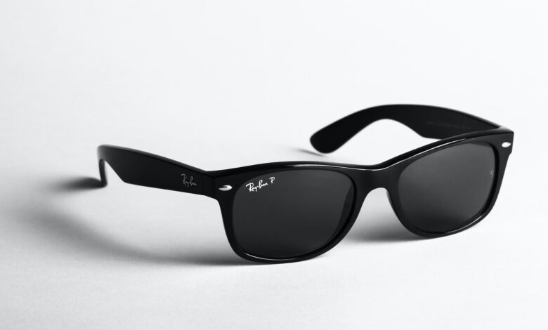 Ray-Ban firma occhiali smart Facebook
