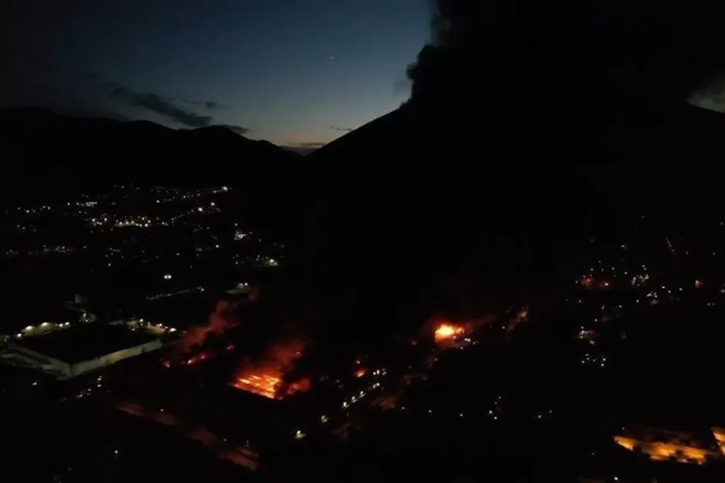 incendio-airola-vicesindaco-situazione-spegnere-fiamme