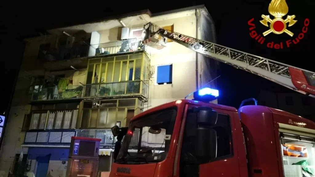 avellino-donna-morta-casa-12-dicembre