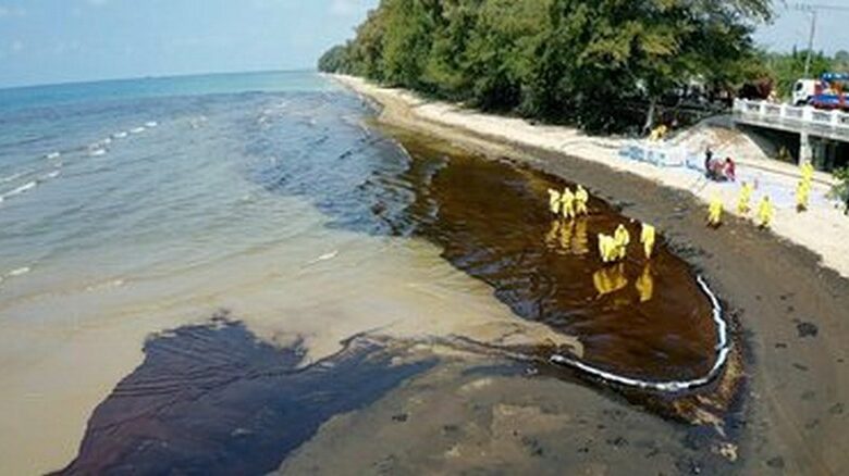 Thailandia petrolio minaccia barriere coralline 30 gennaio