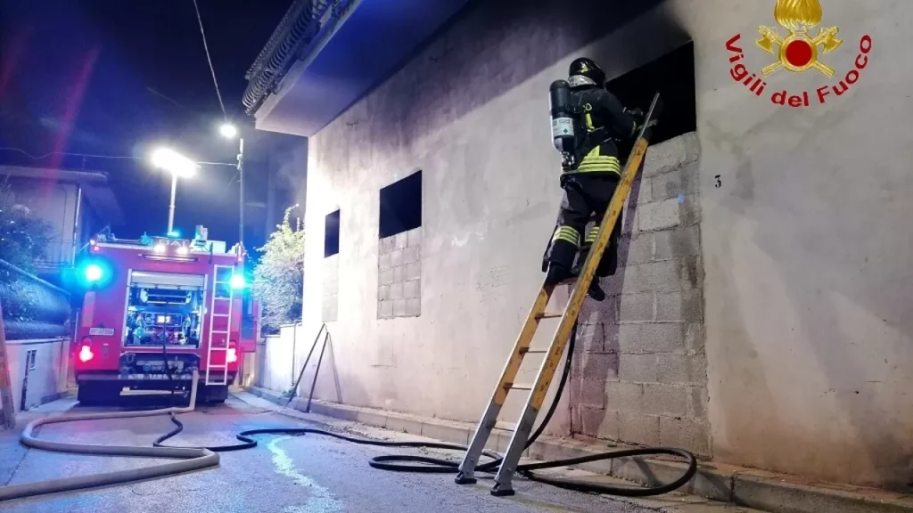 mugnano-del-cardinale-incendio-abitazione-anziana