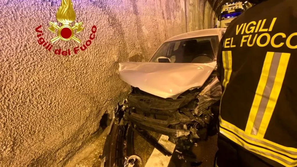 incidente-raccordo-av-sa-galleria-monte-pergola-16-gennaio