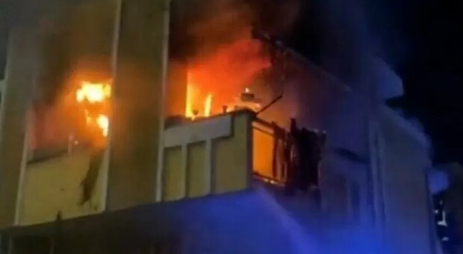 incendio-casavatore-morto-figlio