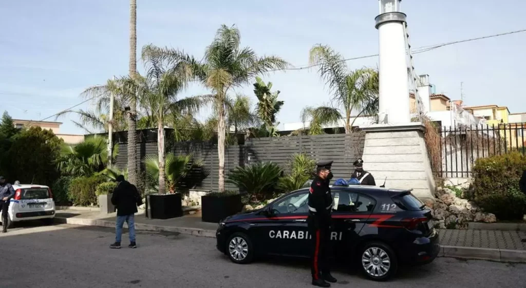 frattaminore-carabinieri-arsenale-bomba-via-iannucci