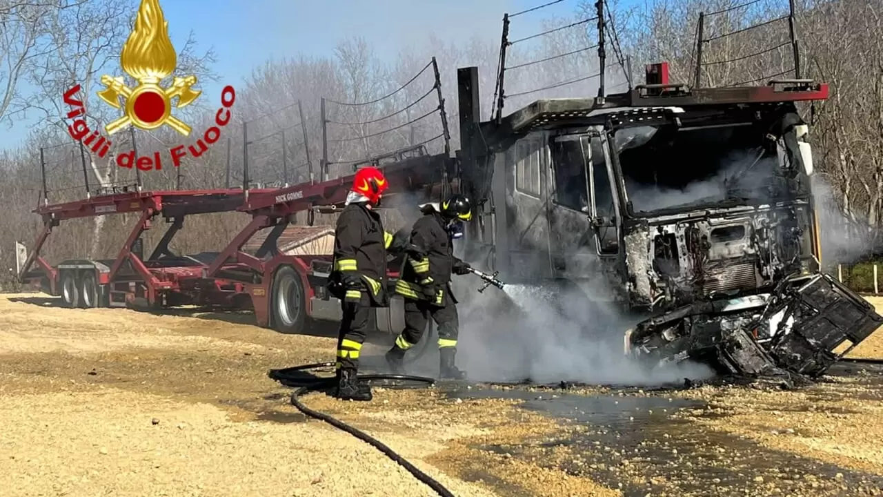 san michele serino bisarca fiamme 9 febbraio