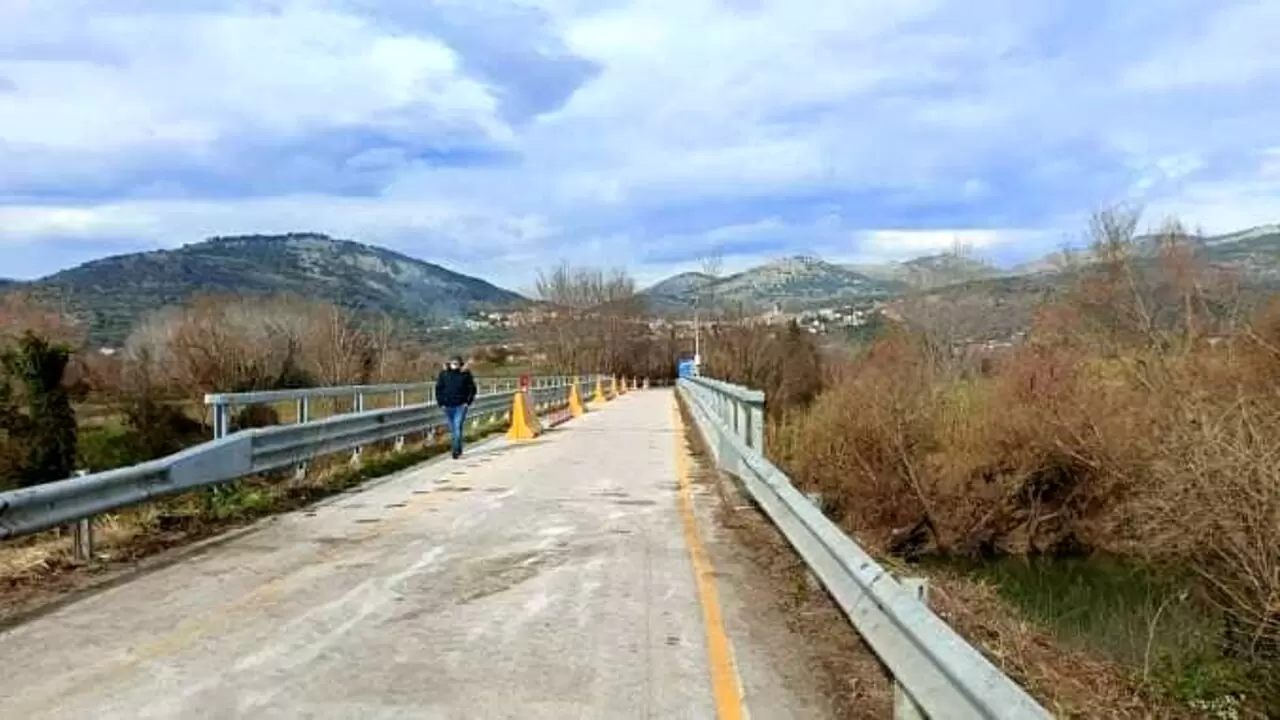 sessa aurunca rubati semafori ponte maiano