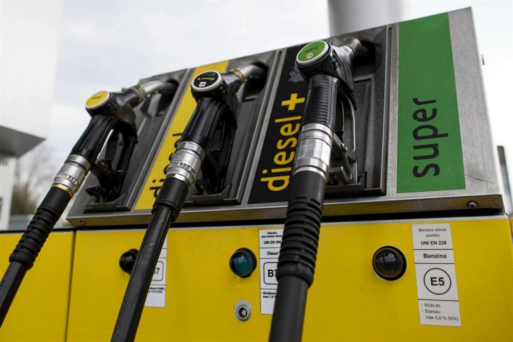 benzina diesel dove costa meno
