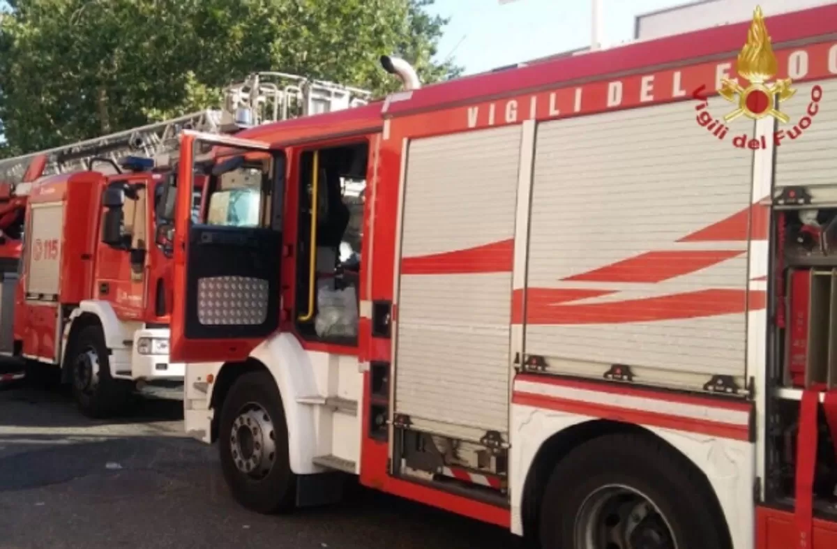 incendio napoli morta giovane madre ucraina