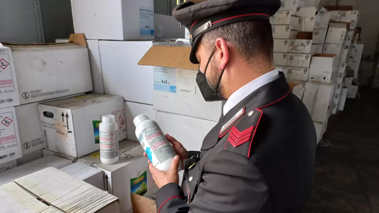 napoli fitofarmaci locali non idonei