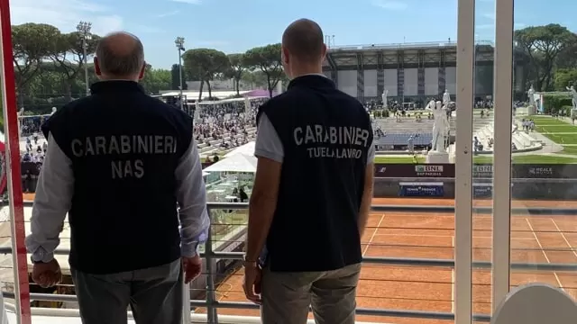 abusi edilizi lavoro nero qualiano circolo tennis