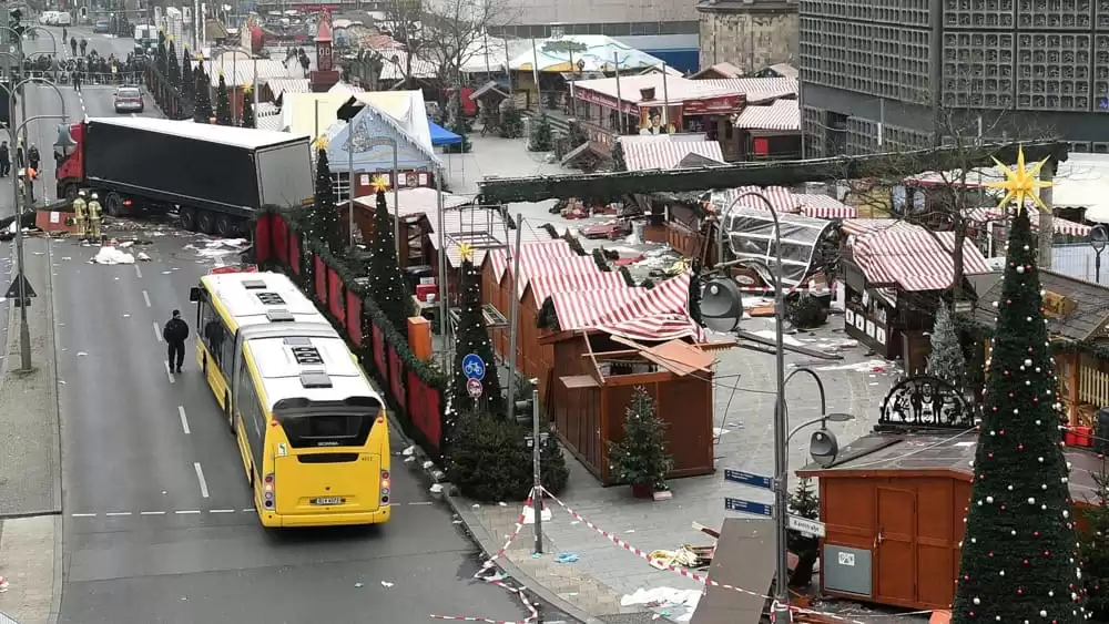 terrorismo-napoli-arresti-documenti-falsi-attentato-berlino