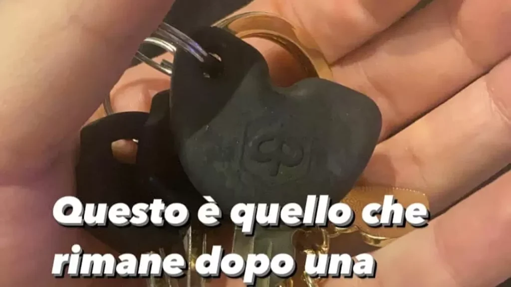 napoli furto motorino ragazza