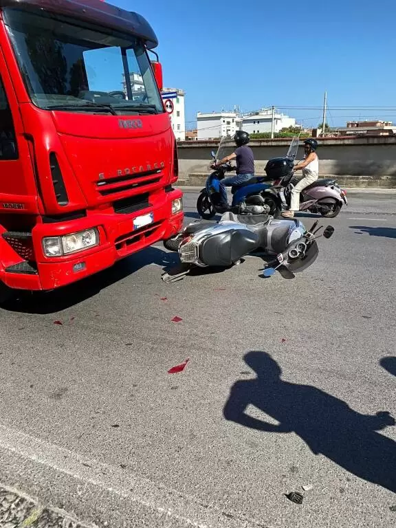 sorrento camion contro moto