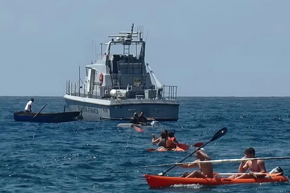 napoli barchini abusivi