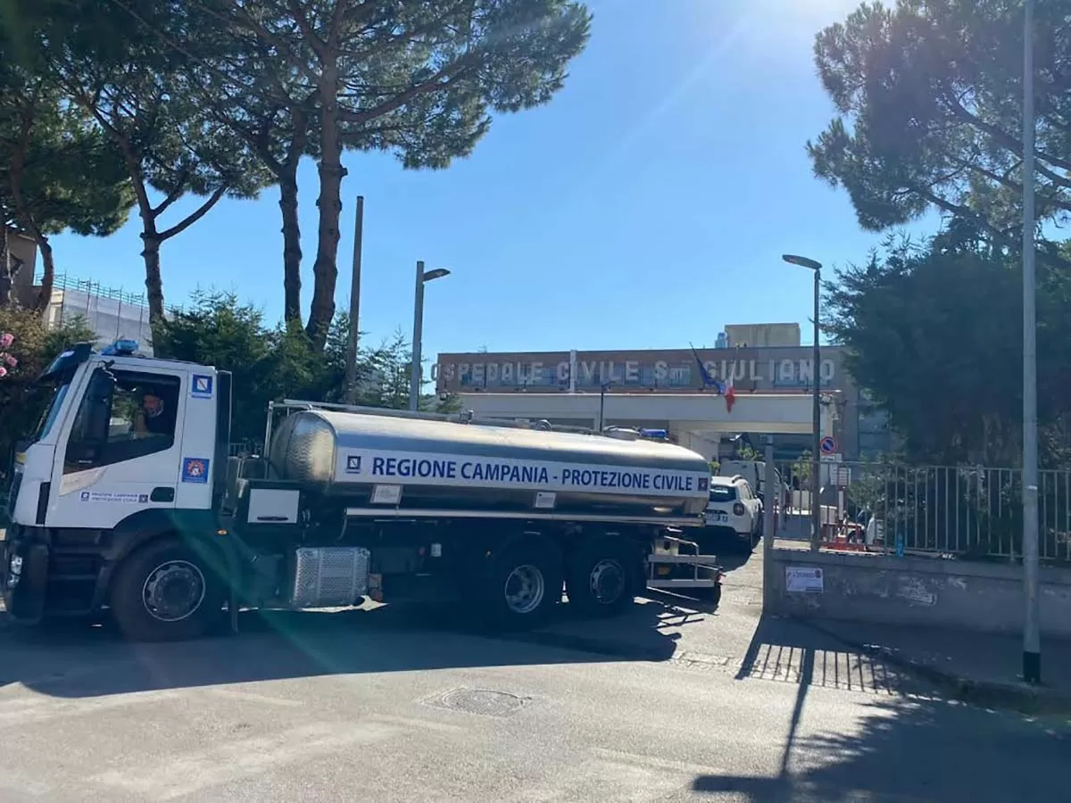 ospedale giugliano senza acqua