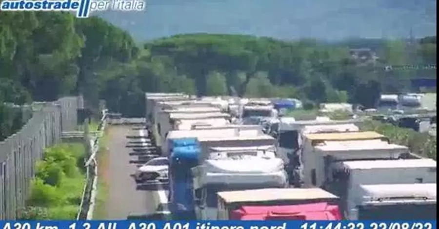 incidente-autostrada-capua-coda-a1-nove-chilometri