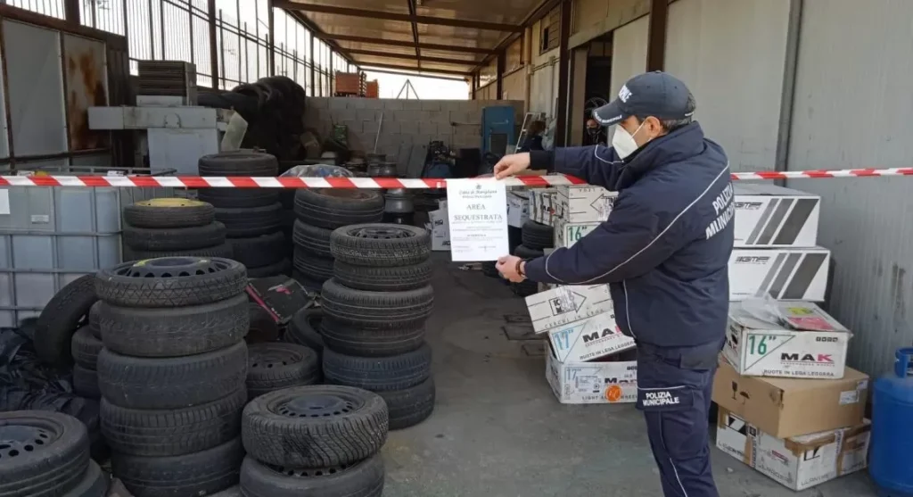 aversa sequestrate officine meccaniche