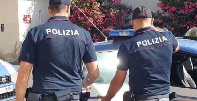 auto panne napoli divieto ritorno